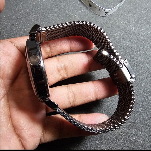 Sean John Mens Large Quartz Fashion Watch Black Mesh Strap Working SJB003GU - Picture 6 of 10